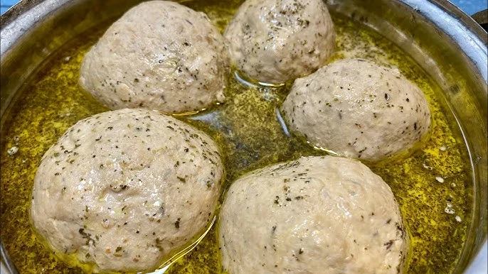 Kashmiri Gustaba